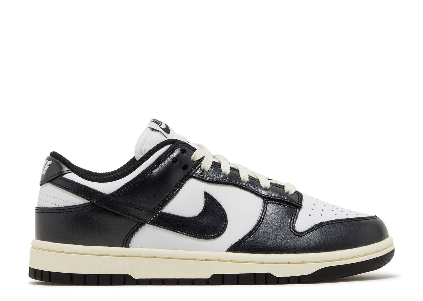 WMNS Nike Dunk Low "Vintage Panda"