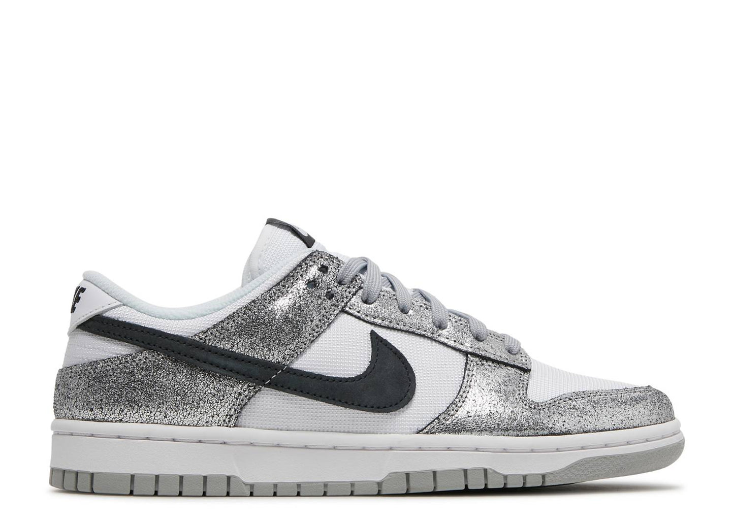 WMNS Nike Dunk Low "Metallic Silver"